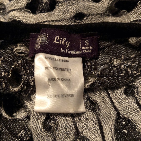 Lily by Firmiania Babydoll style top that ties🌸 - Picture 7 of 8